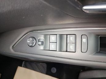 Peugeot 3008 1.6 13.2kWh Allure Premium + SUV 5dr Petrol Plug-in Hybrid e-EAT