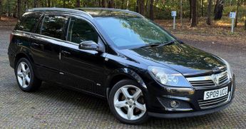 Vauxhall Astra 1.9 CDTi SRi Estate 5dr Diesel Manual (151 g/km, 118 bhp)