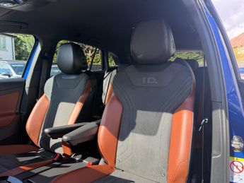 Volkswagen ID.4 Pure 52kWh Style Auto 5dr