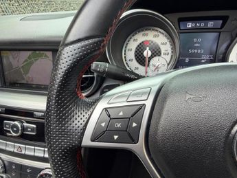 Mercedes-Benz SLK 1.8 SLK200 BlueEfficiency AMG Sport Edition 125 G-Tronic+ Euro 5