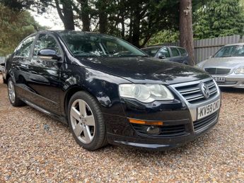 Volkswagen Passat 2.0 TDI R-Line Euro 5 4dr