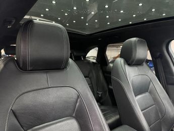 Jaguar F-PACE 2.0 D240 R-Sport Auto AWD Euro 6 (s/s) 5dr