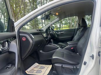 Nissan Qashqai 1.6 dCi Tekna XTRON 2WD Euro 6 (s/s) 5dr