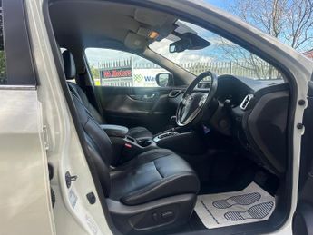 Nissan Qashqai 1.6 dCi Tekna XTRON 2WD Euro 6 (s/s) 5dr