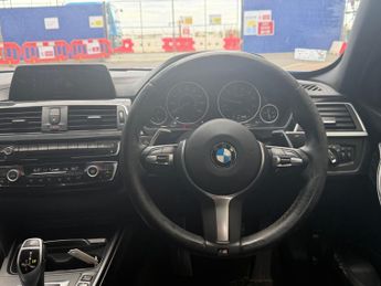 BMW 3 Series 2.0 320i M Sport Auto Euro 6 (s/s) 4dr