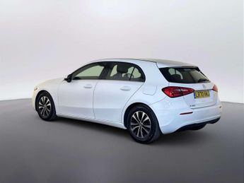 Mercedes-Benz A Class 1.3 A180 SE Hatchback 5dr Petrol Manual Euro 6 (s/s) (136 ps)