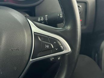 Dacia Duster 1.3 TCe Prestige SUV 5dr Petrol Manual Euro 6 (s/s) (130 ps)