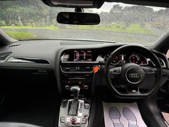 Audi A5 3.0 TDI V6 Black Edition S Tronic quattro Euro 5 (s/s) 2dr