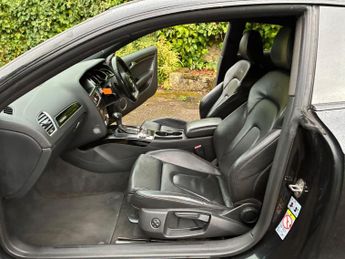 Audi A5 3.0 TDI V6 Black Edition S Tronic quattro Euro 5 (s/s) 2dr