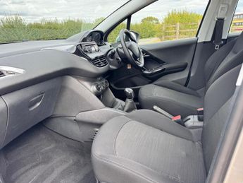 Peugeot 208 1.4 HDi Access+ Euro 5 5dr
