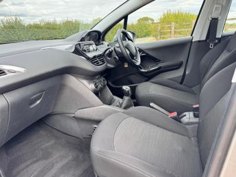 Peugeot 208 1.4 HDi Access+ Euro 5 5dr
