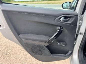 Peugeot 208 1.4 HDi Access+ Euro 5 5dr