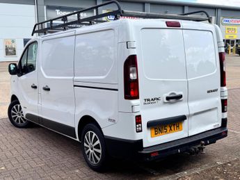 Renault Trafic 1.6 dCi 27 Business+ SWB Standard Roof Euro 5 5dr