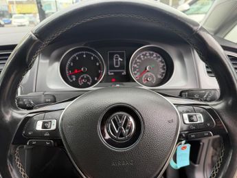 Volkswagen Golf 1.2 TSI BlueMotion Tech S Hatchback 5dr Petrol DSG Euro 5 (s/s) 