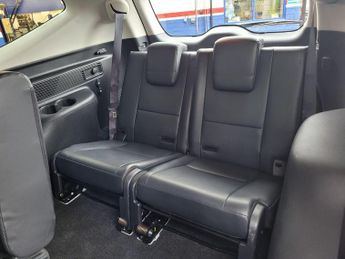 Mitsubishi Shogun Sport 2.4D 3 SUV 5dr Diesel Auto 4WD Euro 6 (181 ps)