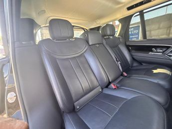 Land Rover Range Rover 3.0 D350 MHEV Autobiography Auto 4WD Euro 6 (s/s) 5dr