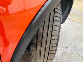 Renault Captur 1.5 dCi Dynamique MediaNav EDC Euro 5 5dr
