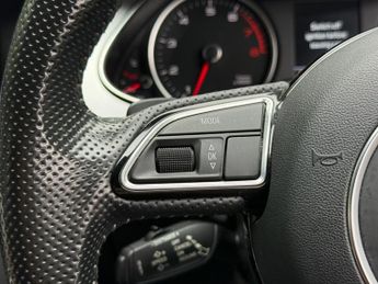 Audi A4 2.0 TFSI S line Saloon 4dr Petrol S Tronic Euro 6 (s/s) (190 ps)