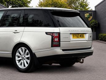 Land Rover Range Rover 3.0 TD V6 Vogue Auto 4WD Euro 5 (s/s) 5dr