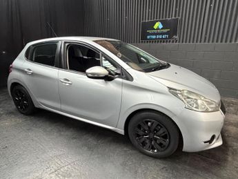 Peugeot 208 1.2 VTi Access+ Euro 5 5dr