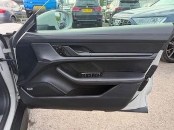 Porsche Taycan Performance Plus 93.4kWh 4S Auto 4WD 4dr