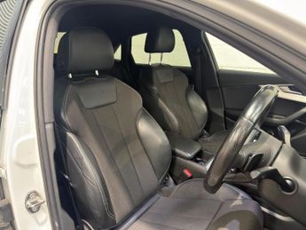 Audi A4 2.0 TDI S line S Tronic quattro Euro 6 (s/s) 4dr