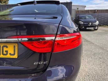 Jaguar XF 2.0d Portfolio Auto Euro 6 (s/s) 4dr