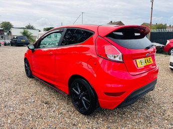 Ford Fiesta 1.0T EcoBoost Zetec S Red Edition Euro 5 (s/s) 3dr