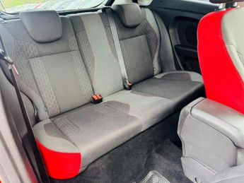 Ford Fiesta 1.0T EcoBoost Zetec S Red Edition Euro 5 (s/s) 3dr
