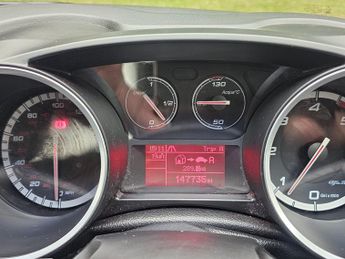Alfa Romeo Giulietta 2.0 JTDM-2 Lusso Euro 5 (s/s) 5dr