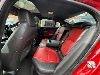 Jaguar XE 2.0d R-Sport Auto Euro 6 (s/s) 4dr