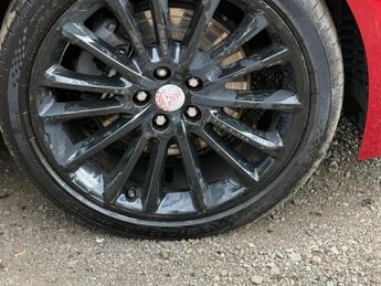 Jaguar XE 2.0d R-Sport Auto Euro 6 (s/s) 4dr