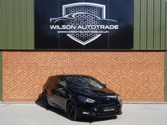 Ford Focus 2.0T EcoBoost ST-3 Euro 6 (s/s) 5dr