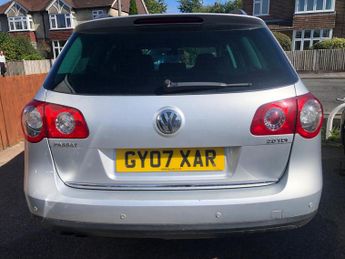 Volkswagen Passat 2.0 TDI Sport DSG Euro 4 5dr