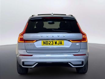 Volvo XC60 2.0h T8 Recharge 18.8kWh Ultimate Dark SUV 5dr Petrol Plug-in Hy