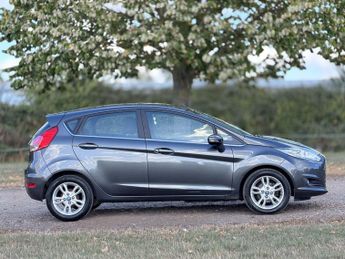 Ford Fiesta 1.0T EcoBoost Zetec Powershift Euro 6 5dr