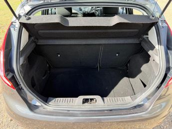 Ford Fiesta 1.0T EcoBoost Zetec Powershift Euro 6 5dr