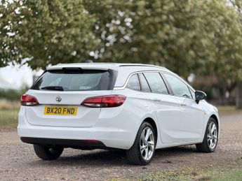 Vauxhall Astra 1.4i Turbo SRi Nav Sports Tourer CVT Euro 6 (s/s) 5dr