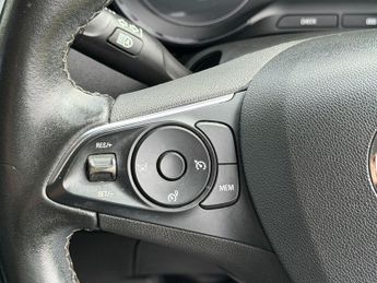 Vauxhall Grandland X 1.2 Turbo SE Auto Euro 6 (s/s) 5dr