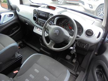 Citroen Berlingo 1.6 e-HDi Airdream XTR Multispace MPV EGS6 Euro 5 (s/s) 5dr