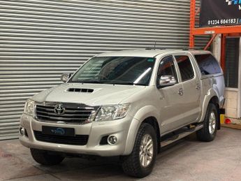 Toyota Hilux 3.0 D-4D Invincible Auto 4WD 4dr
