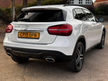 Mercedes-Benz GLA 1.6 GLA180 Urban Edition 7G-DCT Euro 6 (s/s) 5dr