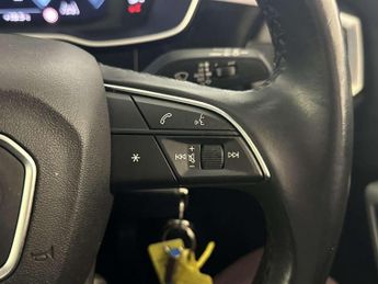 Audi Q3 1.4 TFSIe 45 Technik SUV 5dr Petrol Plug-in Hybrid S Tronic Euro