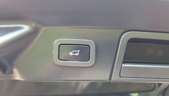 Land Rover Range Rover Velar 2.0 D240 R-Dynamic S Auto 4WD Euro 6 (s/s) 5dr