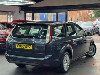 Ford Focus 1.6 TDCi DPF Titanium 5dr