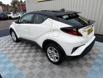 Toyota C-HR 1.8 VVT-h Icon CVT Euro 6 (s/s) 5dr