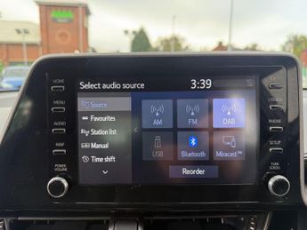 Toyota C-HR 1.8 VVT-h Icon CVT Euro 6 (s/s) 5dr