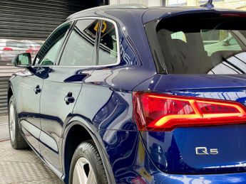 Audi Q5 2.0 TDI 40 S line S Tronic quattro Euro 6 (s/s) 5dr