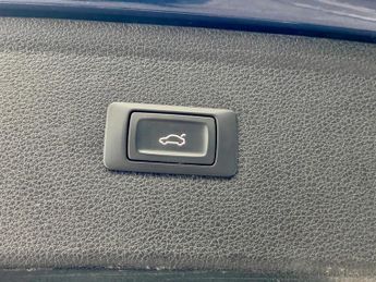 Audi Q5 2.0 TDI 40 S line S Tronic quattro Euro 6 (s/s) 5dr