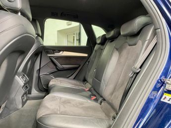 Audi Q5 2.0 TDI 40 S line S Tronic quattro Euro 6 (s/s) 5dr